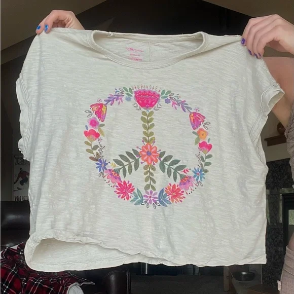 NATURAL LIFE Heathered Gray Top with Pink Logo - Picture 3 of 5